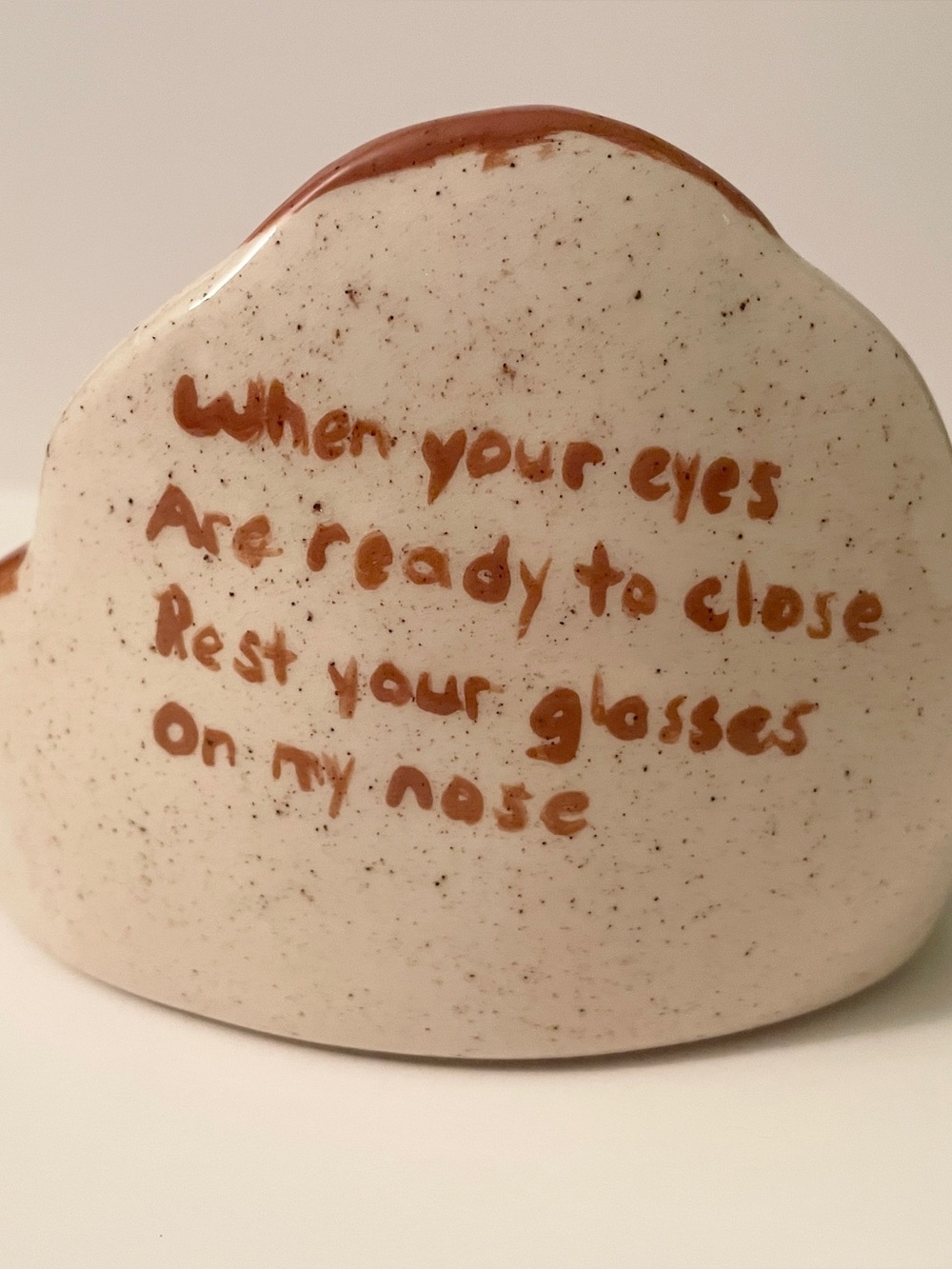 Vintage 1985 Ceramic Dog Eyeglass Holder Stand Novelty Poem - Picture 6 of 12
